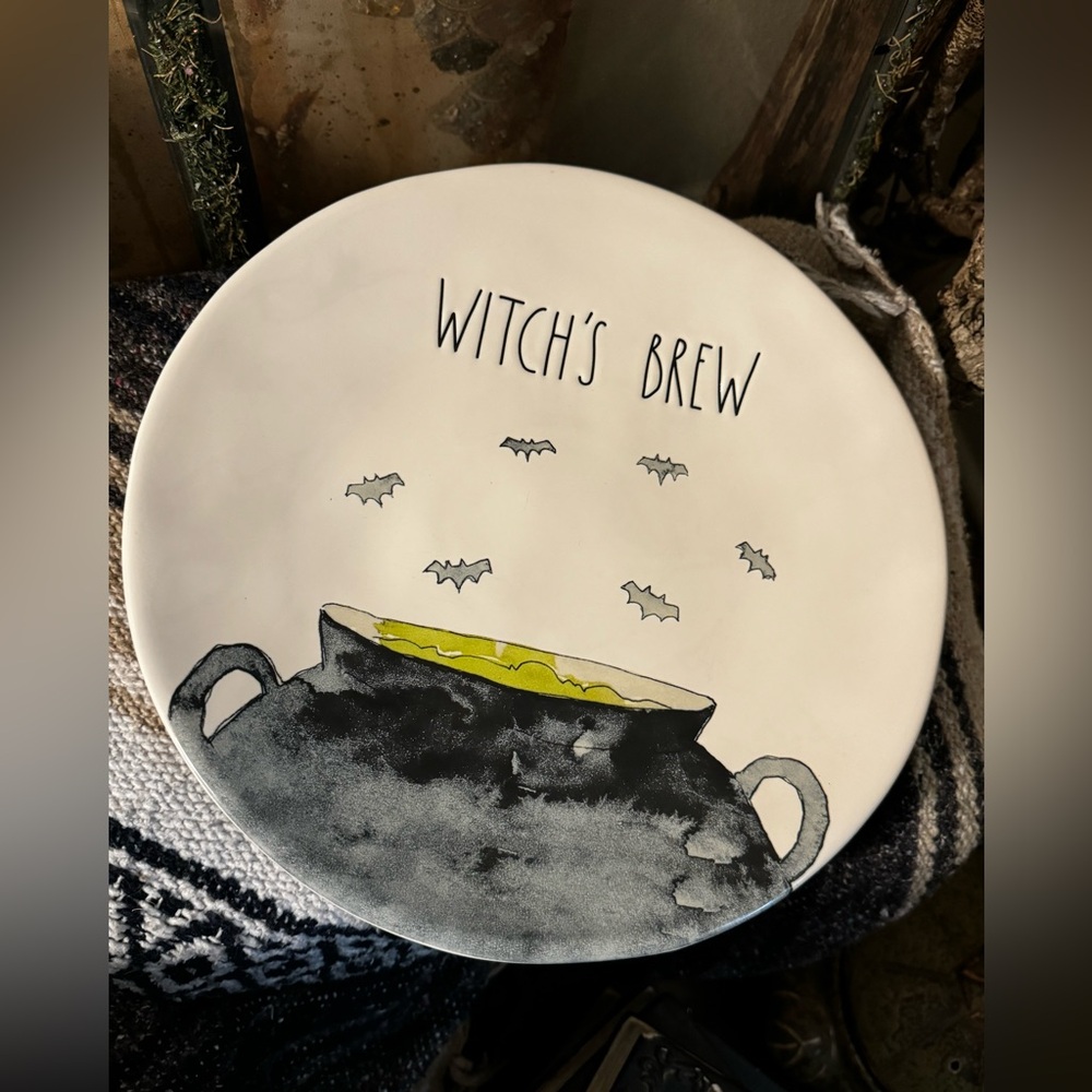 Rae Dunn Witch's Brew 11” serving plate - Black and Green